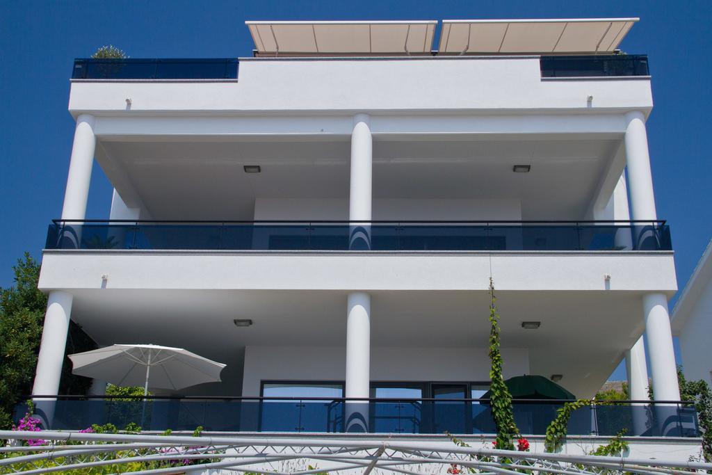 Villa Gg Podstrana Kültér fotó