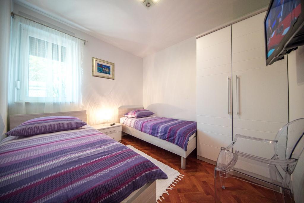 Villa Gg Podstrana Kültér fotó