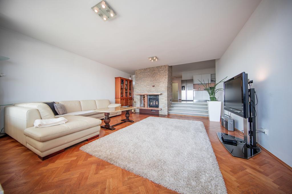 Villa Gg Podstrana Kültér fotó